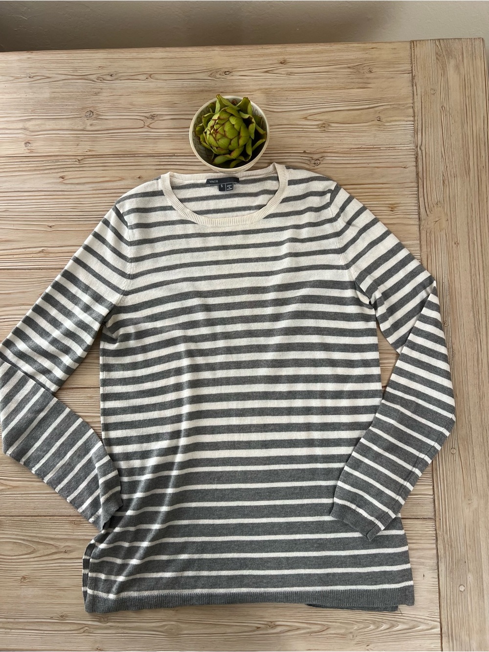 Vince Silk Cashmere Striped Sweater Small Gray Ivory Lightweight Knit